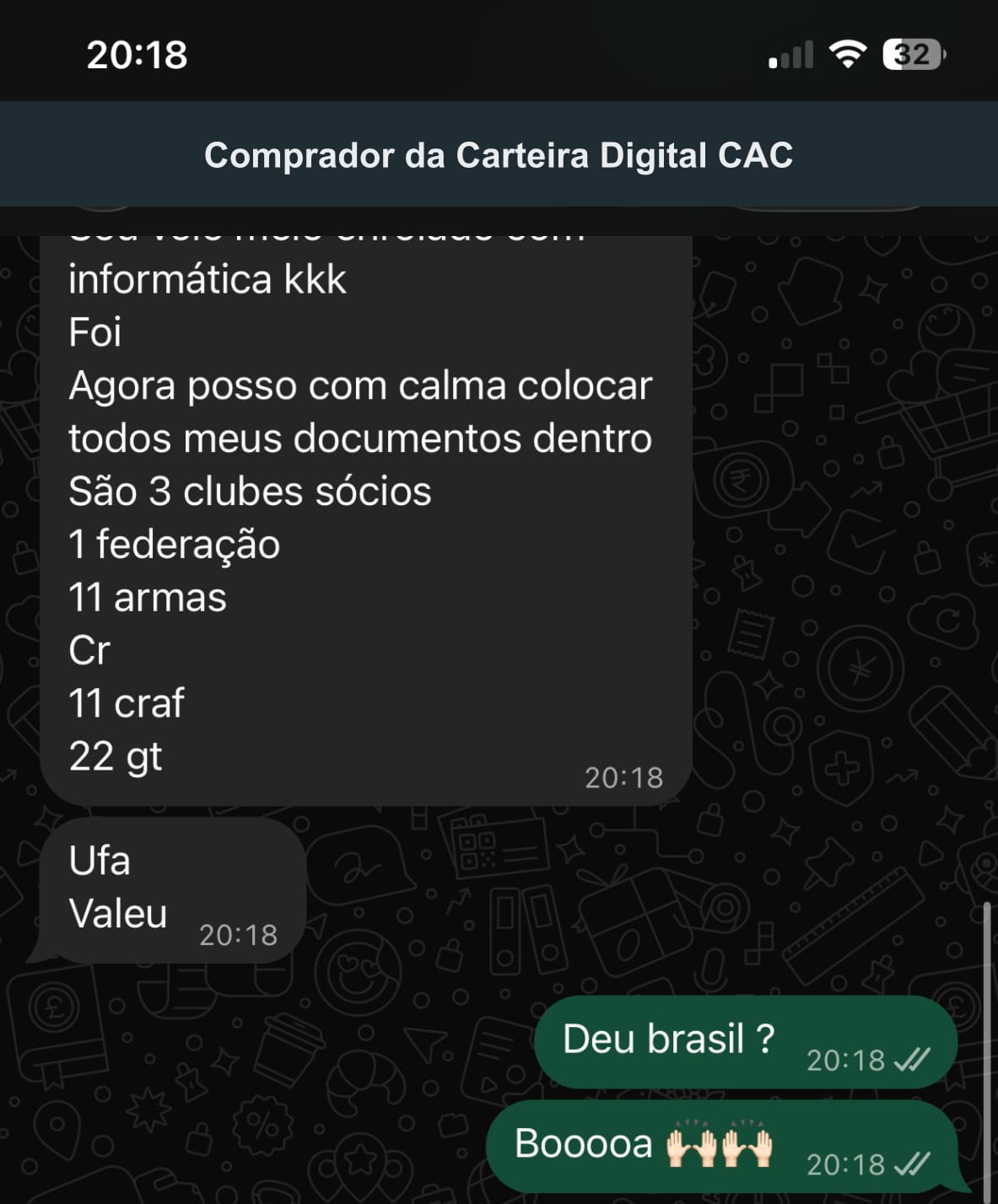Print de WhatsApp: comprador lista 3 clubes, 1 federação, 11 armas, CR, 11 CRAFs e 22 GTs na carteira